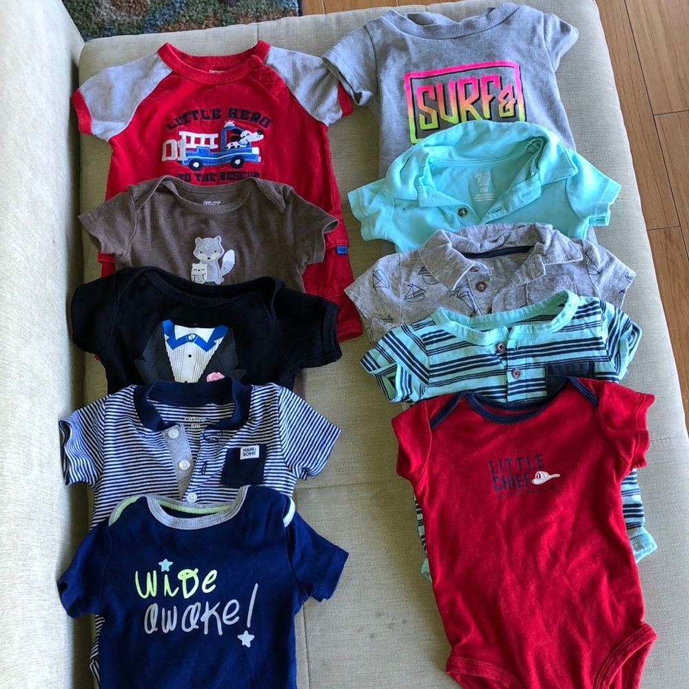 (10) item baby boy Onesie bundle, size 6M